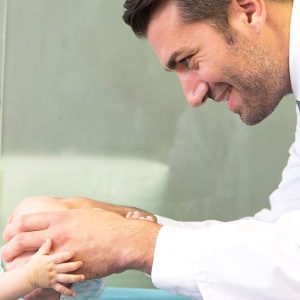 Dr. López Martínez